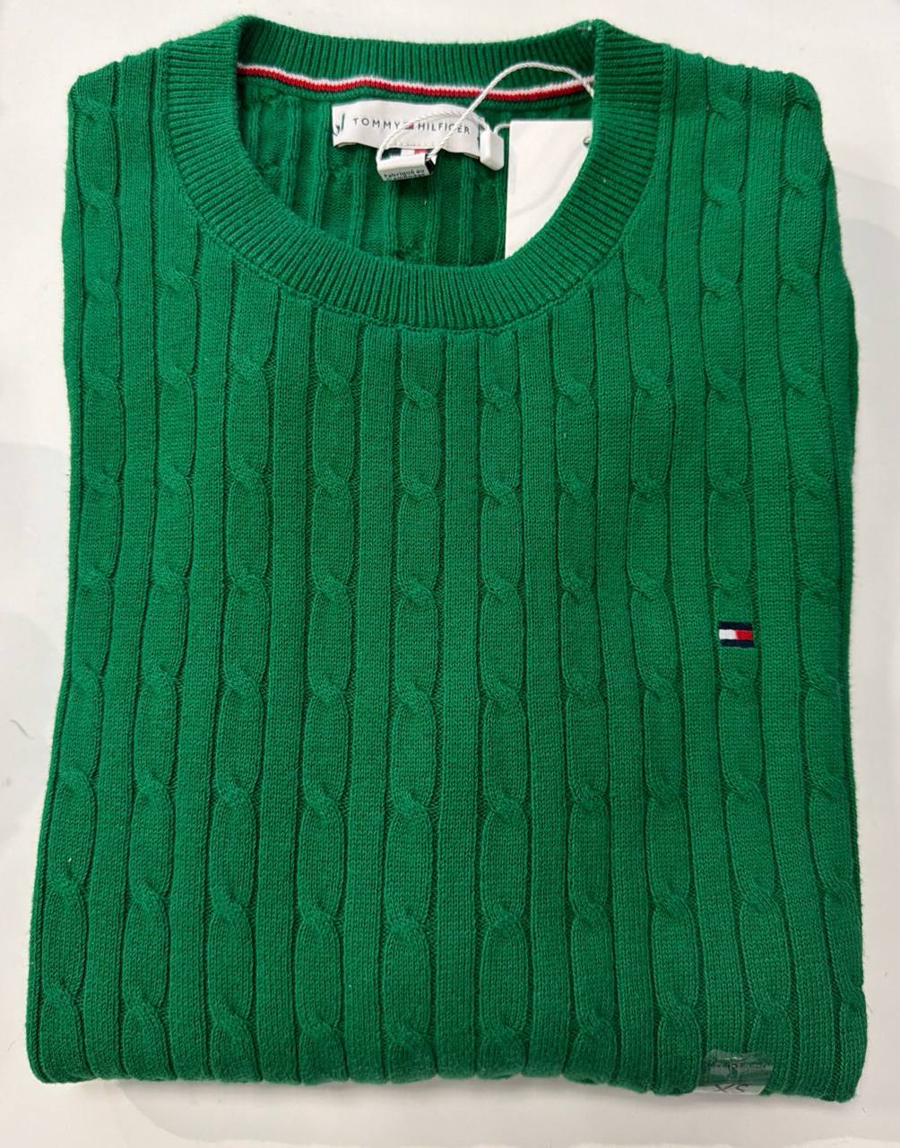 Suéter tricot trançado manga longa
