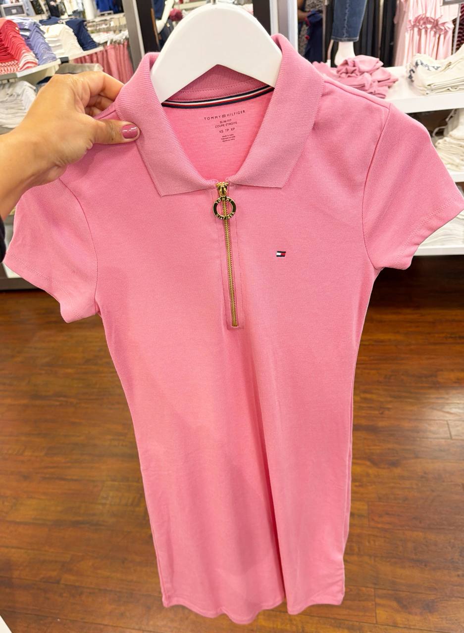 Vestido com gola polo