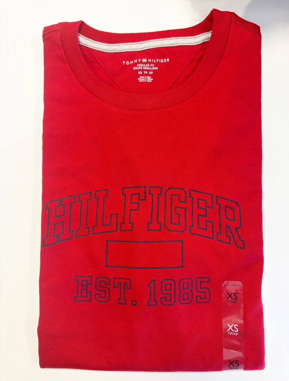 Camiseta Regular Fit Gola U