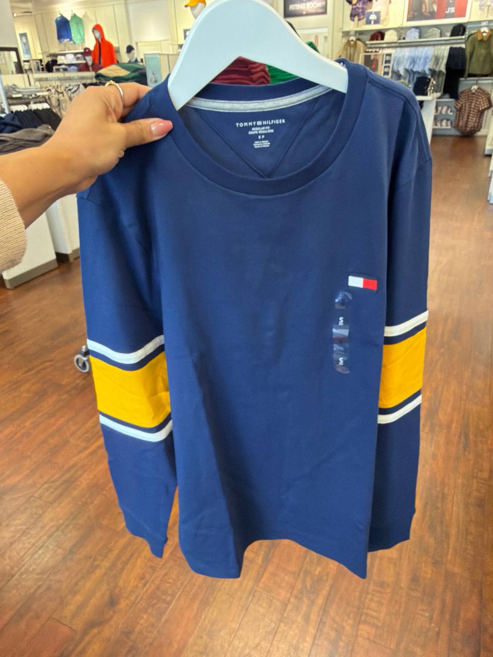 Camiseta Regular Fit Manga Longa