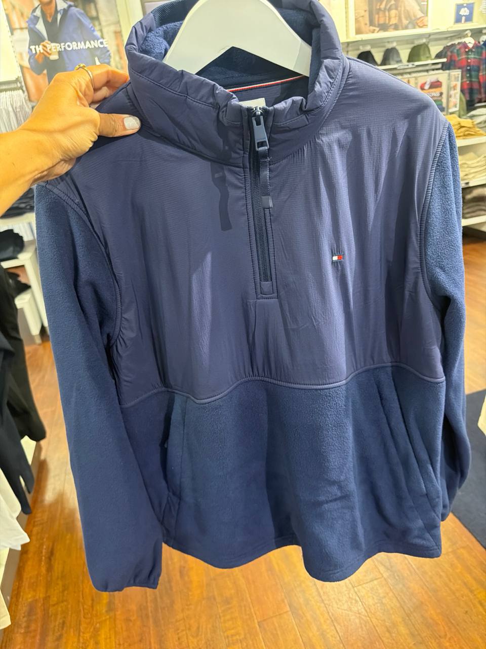 Blusa manga Longa com Fleece