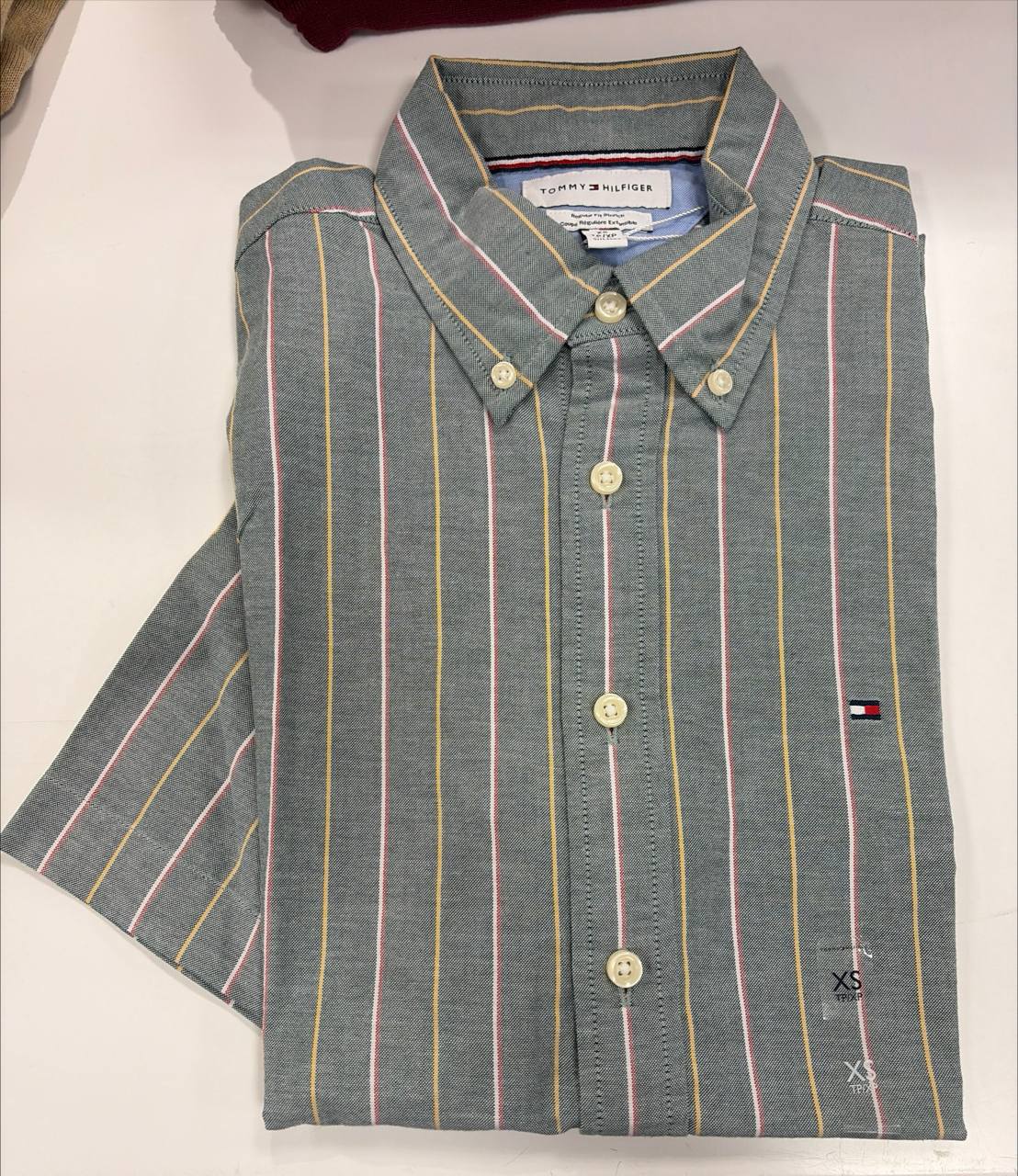 Camisa regular fit manga curta oxford