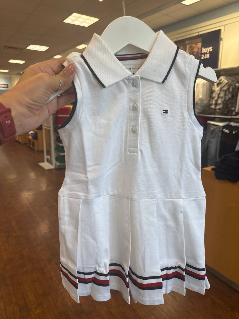 vestido polo sem manga