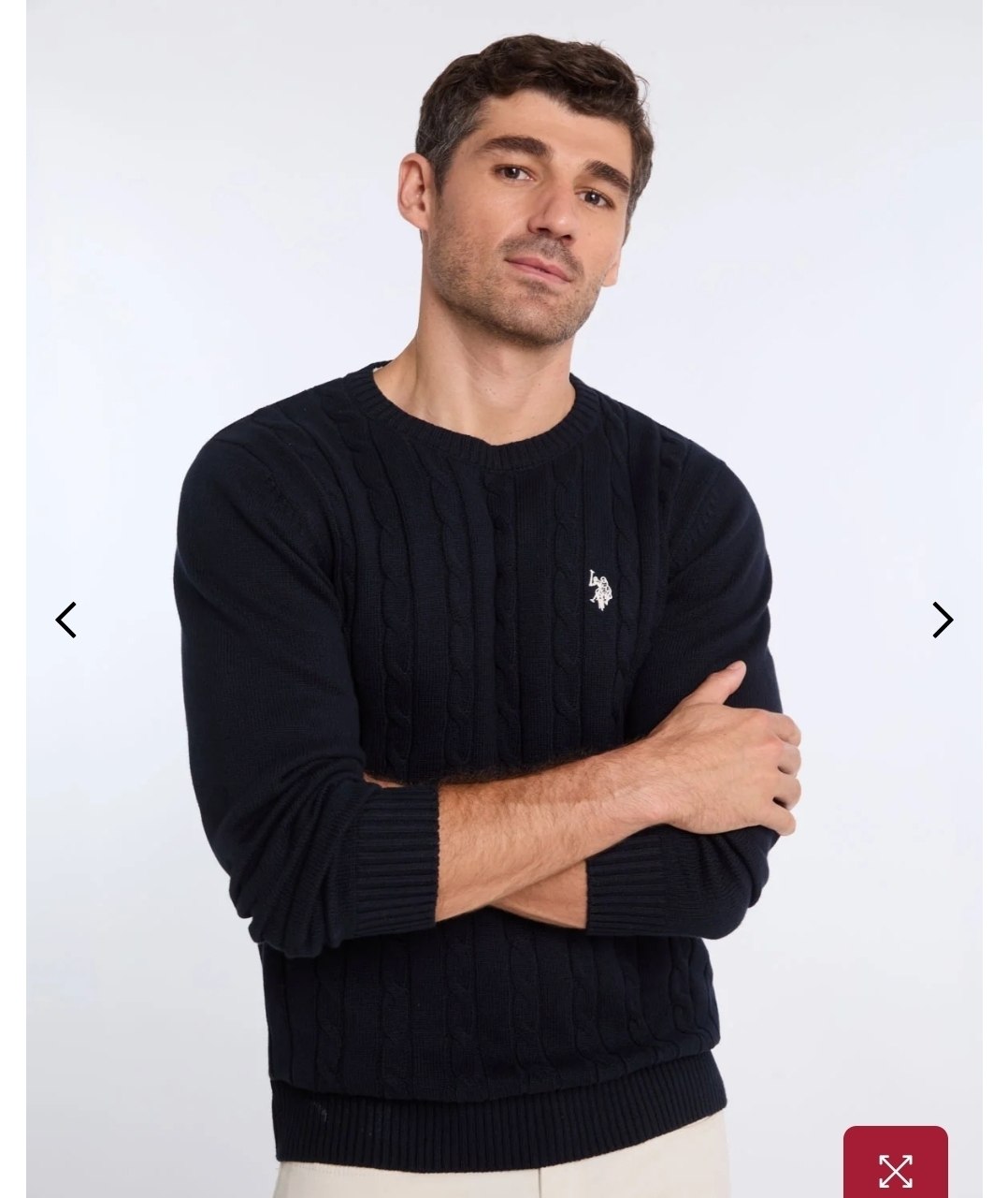 CABLE CREW NECK SWEATER