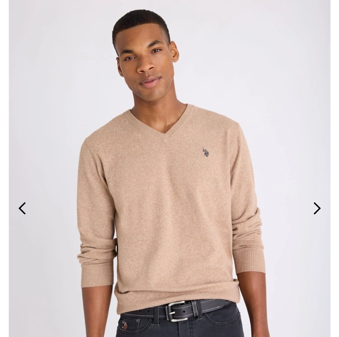 SOFT V-NECK SWEATER