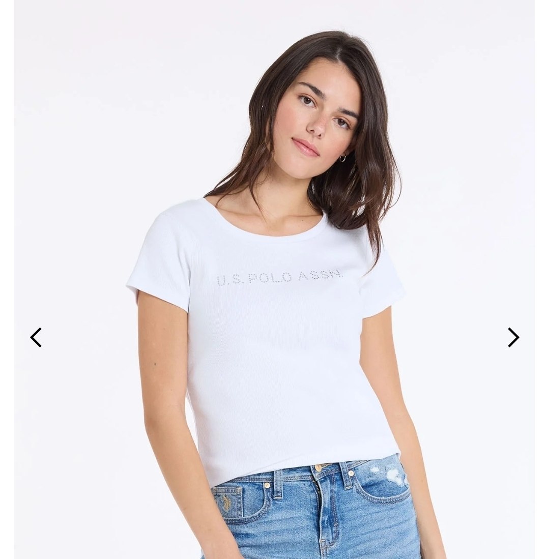 RHINESTONE WORDMARK SEMI SCOOP T-SHIRT
