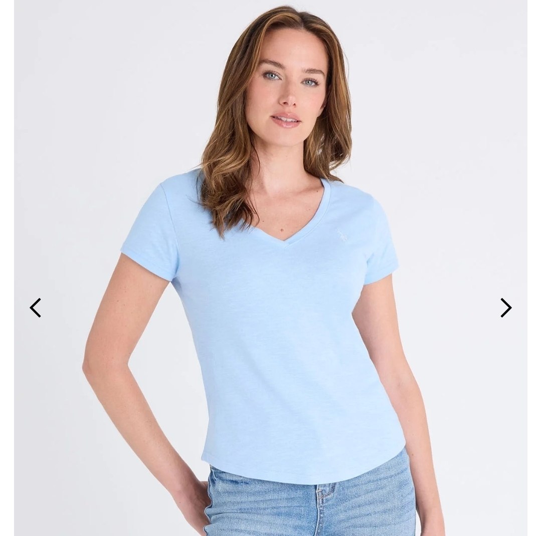 TONAL V-NECK T-SHIRT