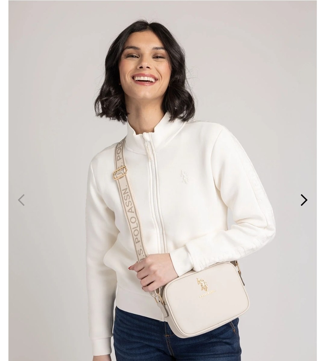 CLASSIC ZIP CROSSBODY BAG