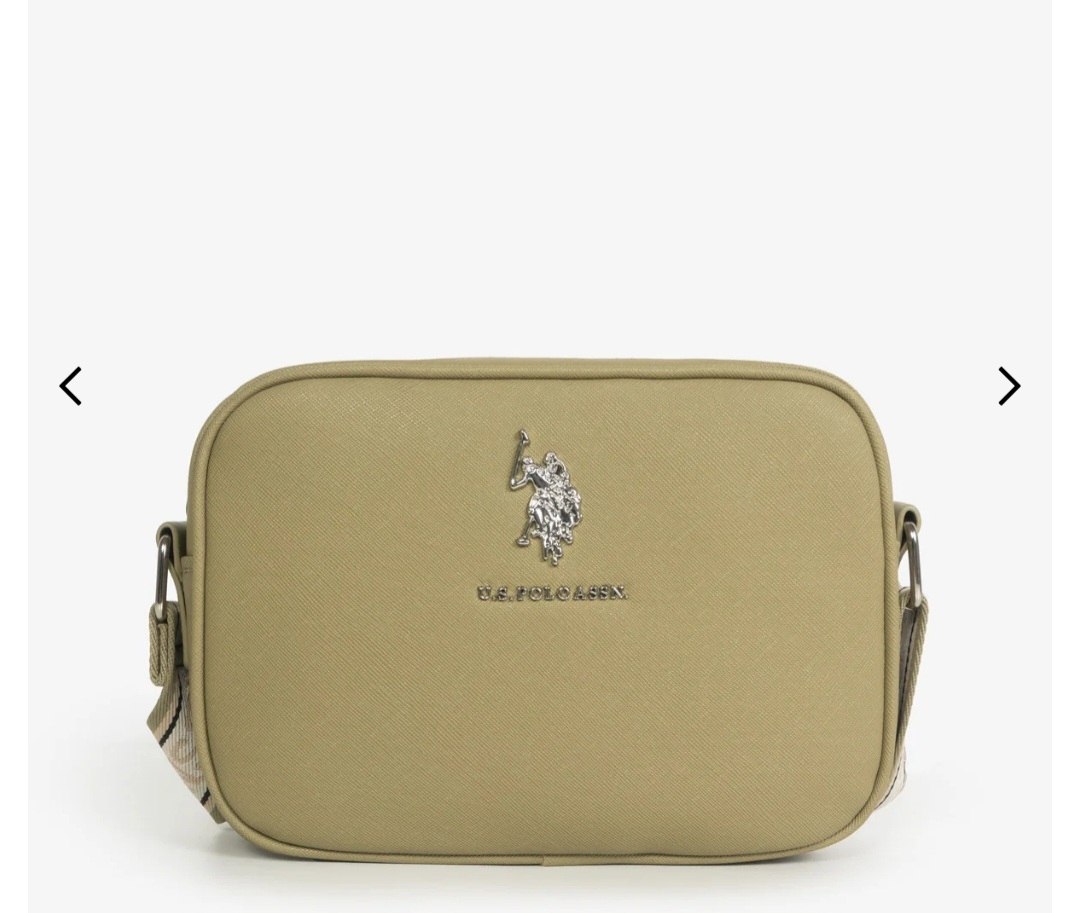 CLASSIC ZIP CROSSBODY BAG