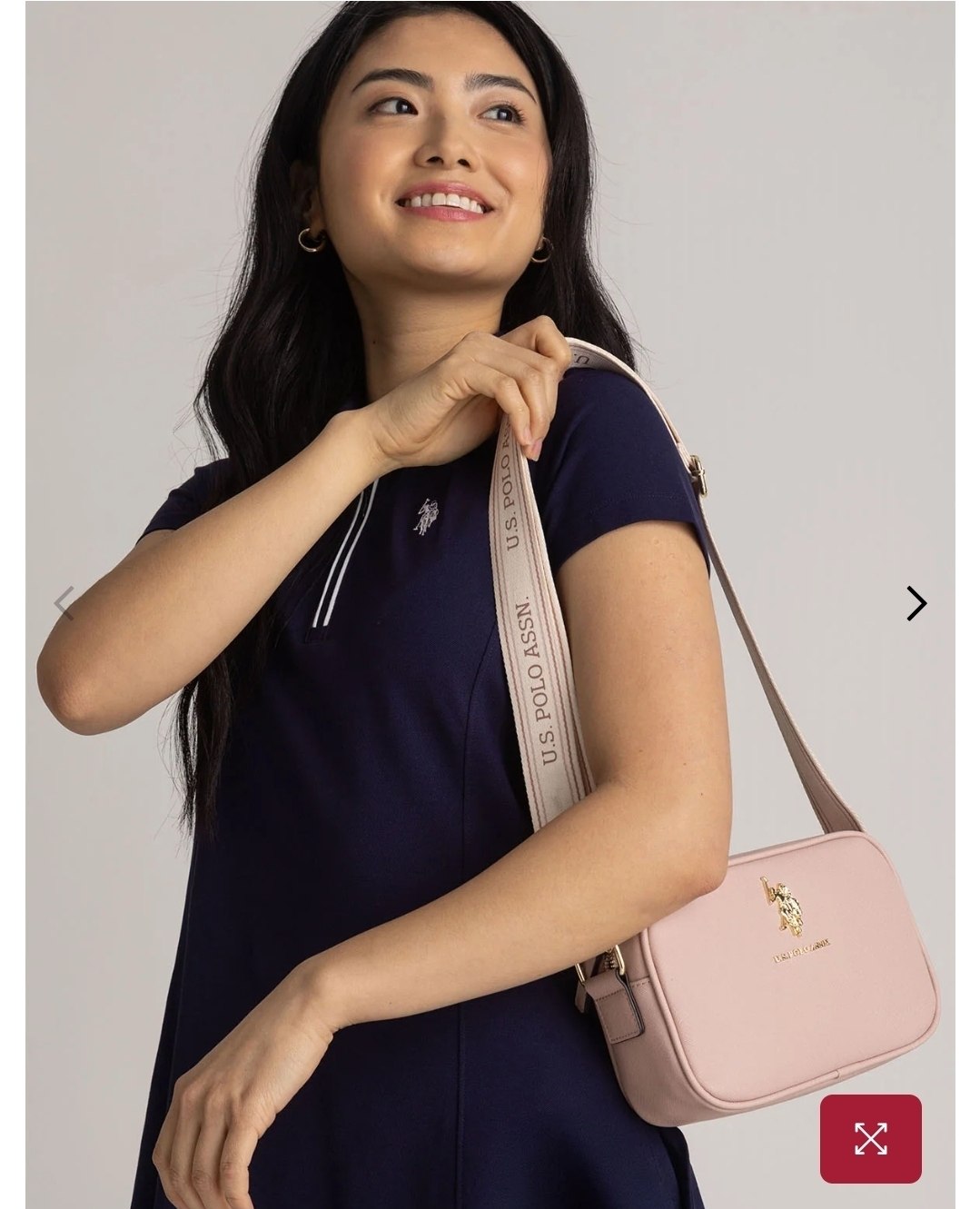 CLASSIC ZIP CROSSBODY BAG