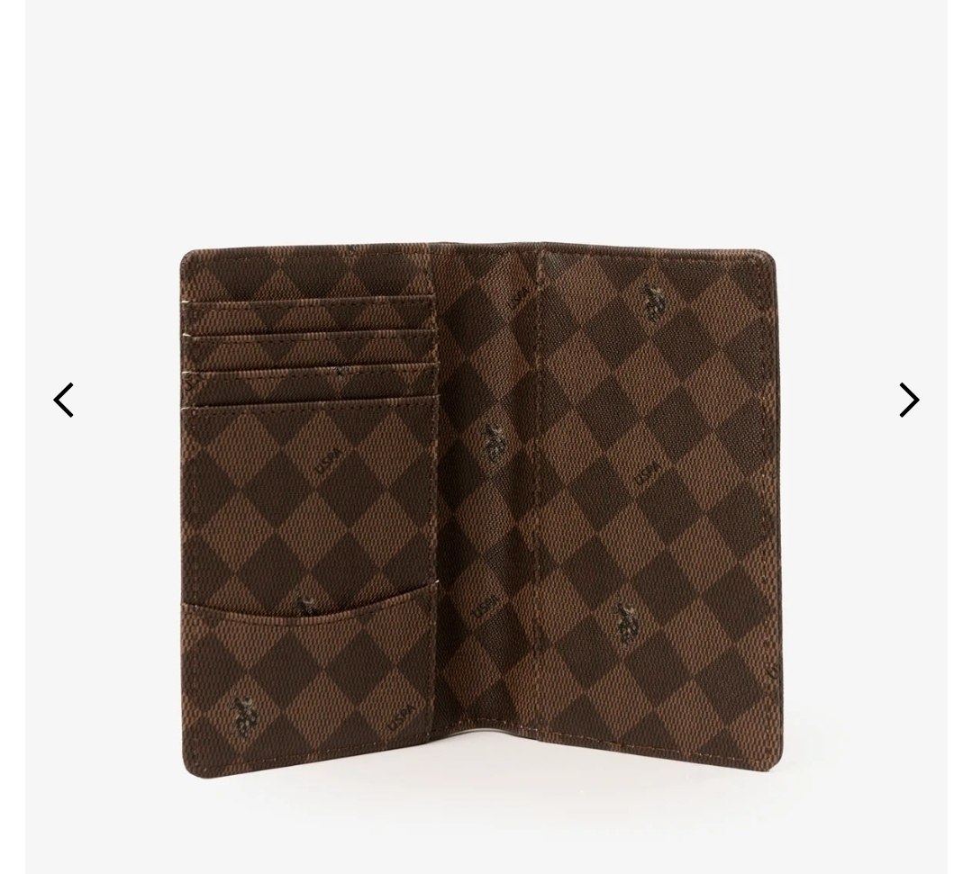 DIAMOND PASSPORT CASE