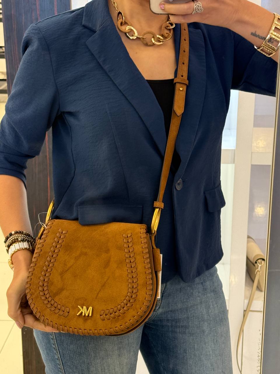 CROSSBODY JOSIE  MD  SADDLE FLAP MSGR