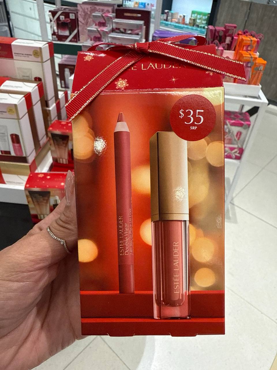 Estēe Lauder kit