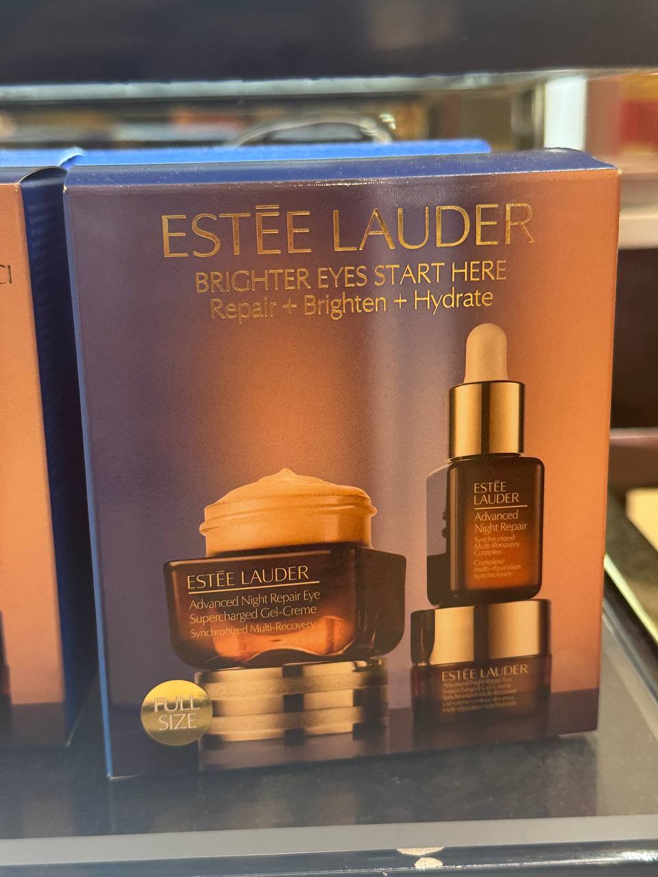 Estēe Lauder kit