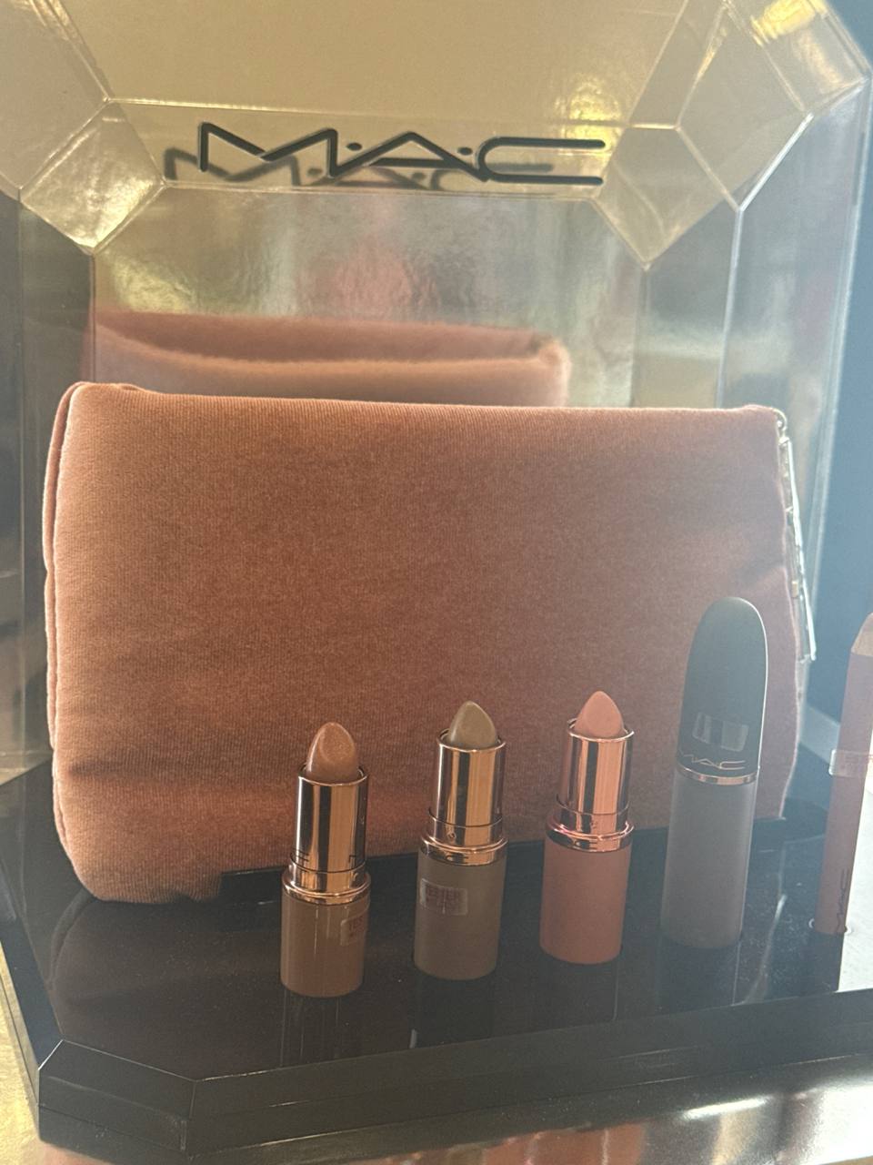 MAC kit