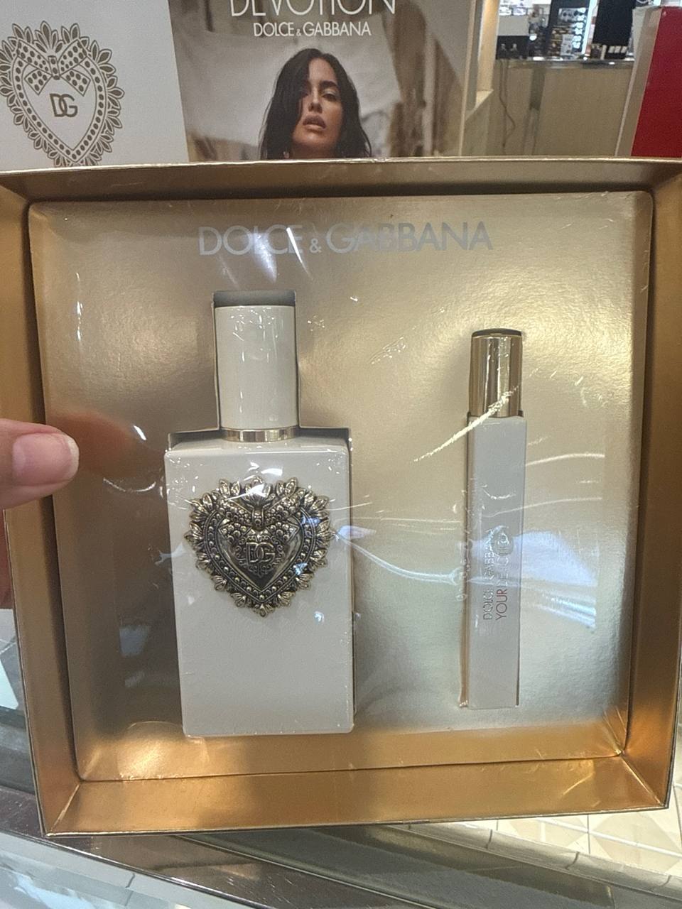 DOLCE & GABBANA kit