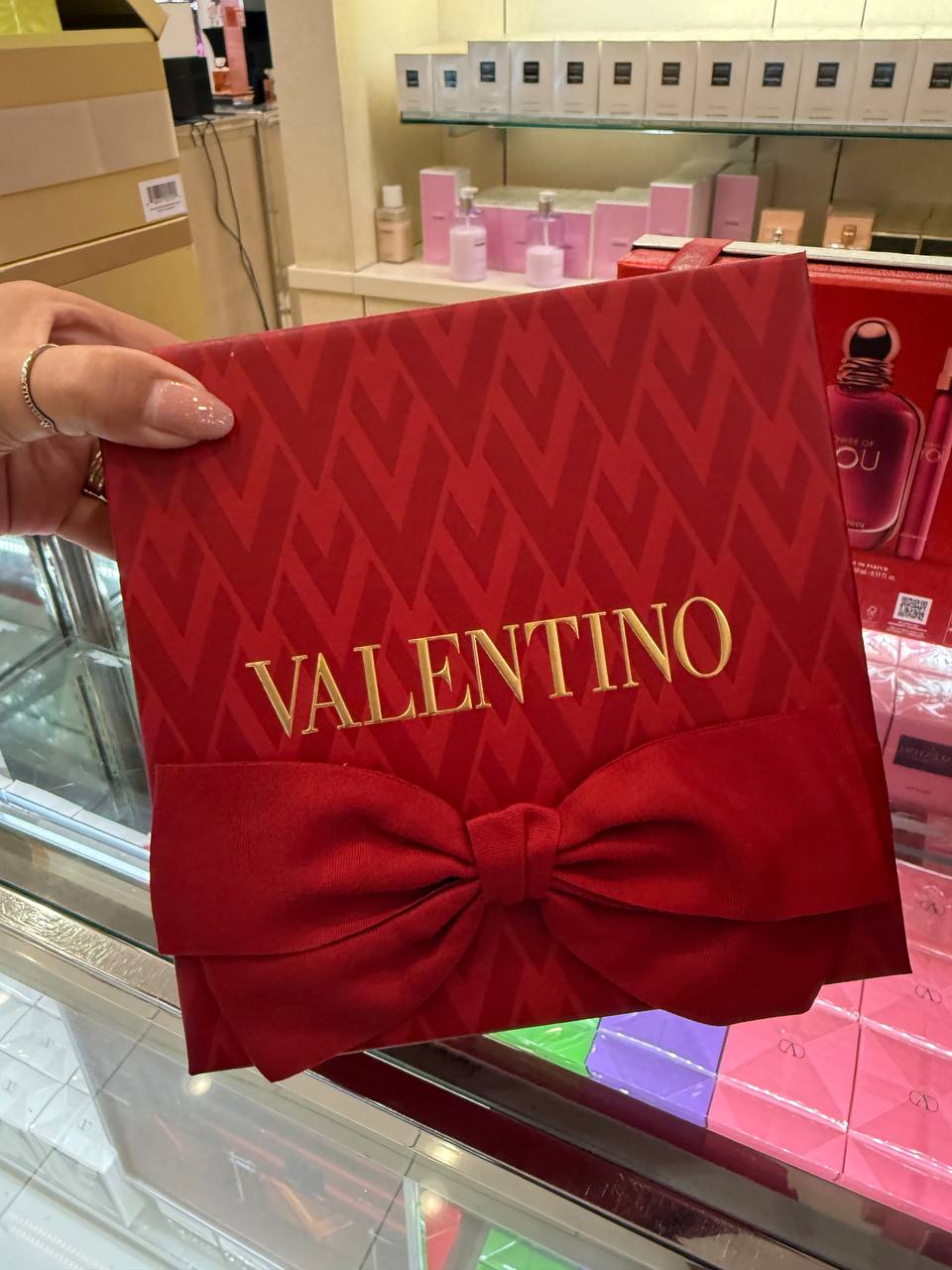VALENTINO kit