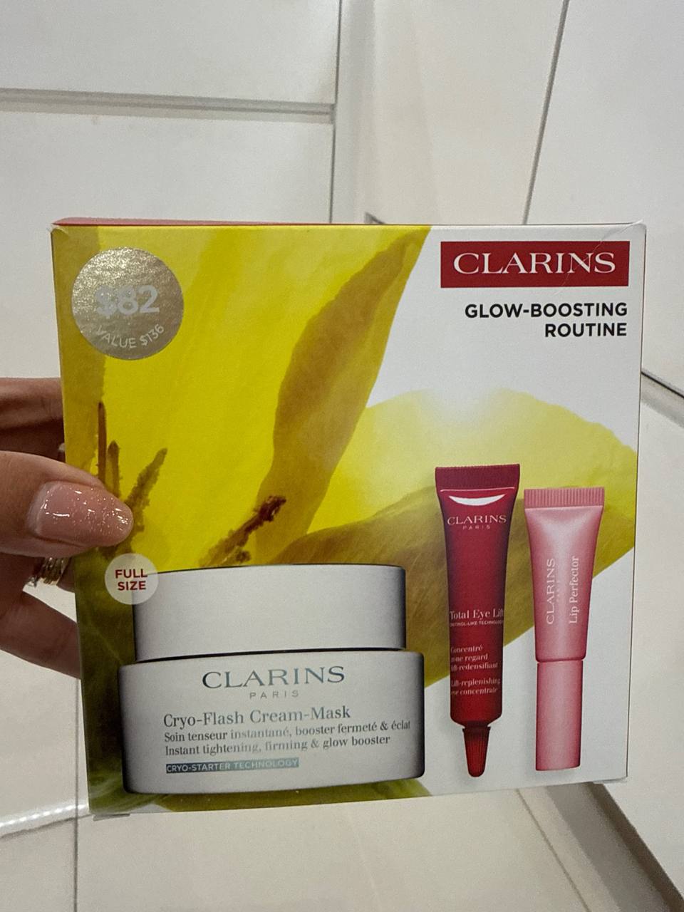 CLARINS