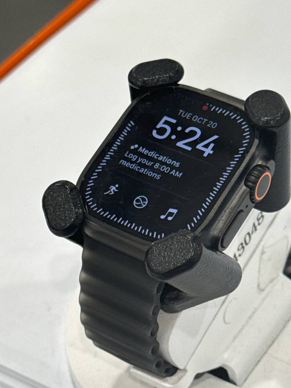 Apple Watch 49mm  ultra 4 black titanium  GPS + Cel