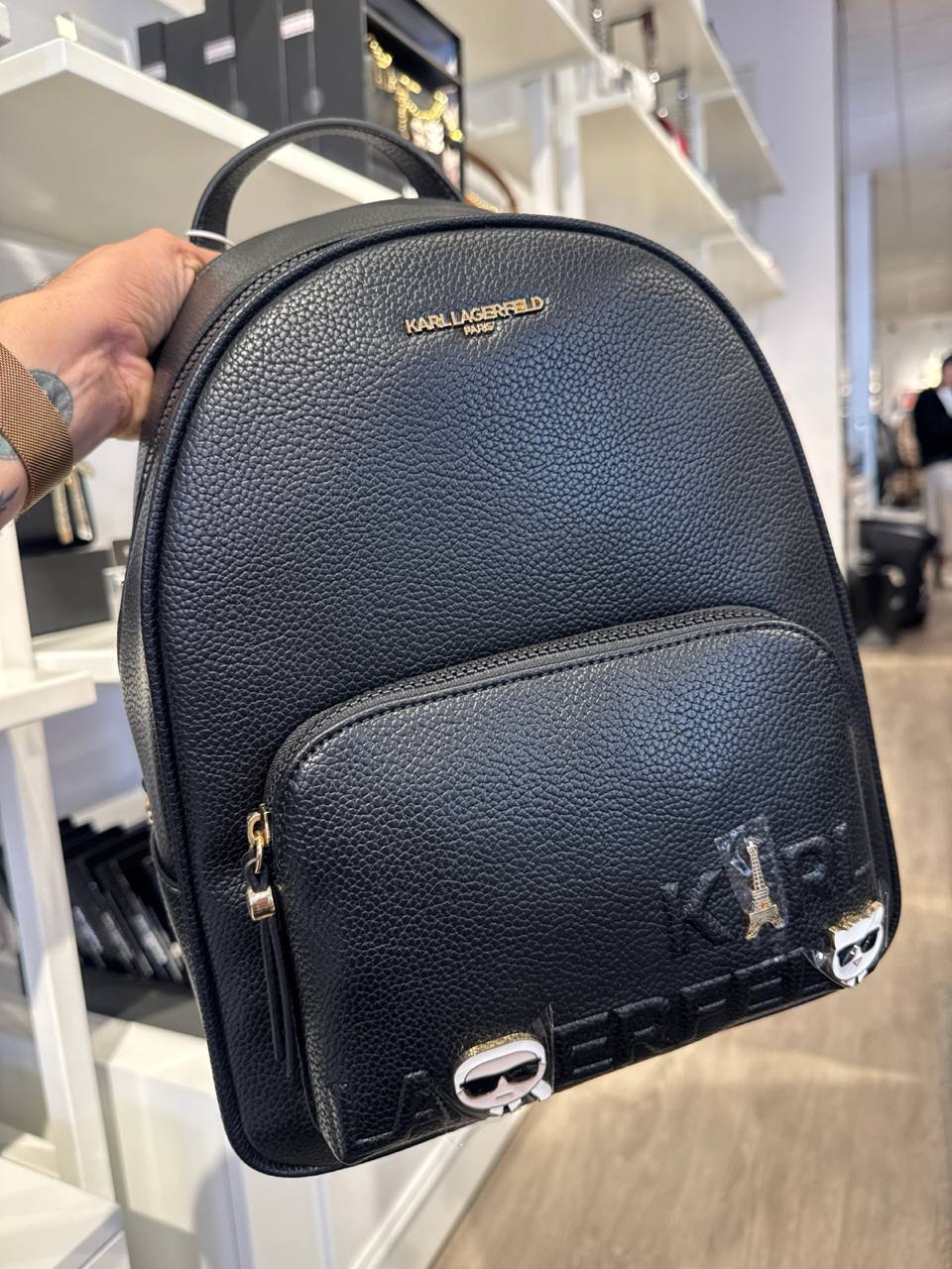 mochila média