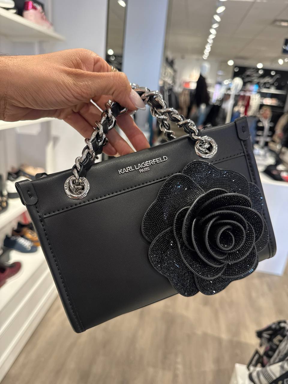 bolsa pequena com alça transversal