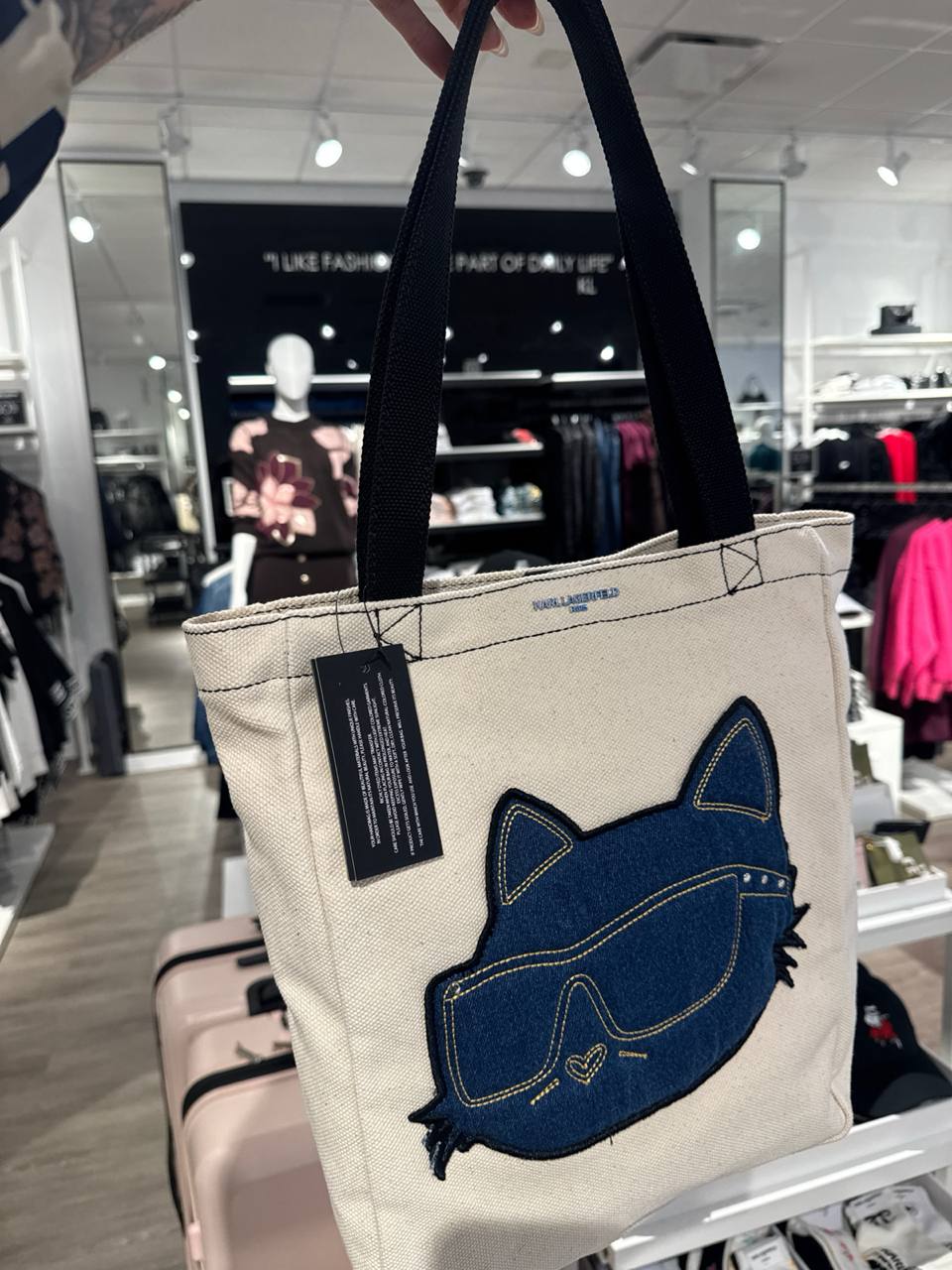 tote media