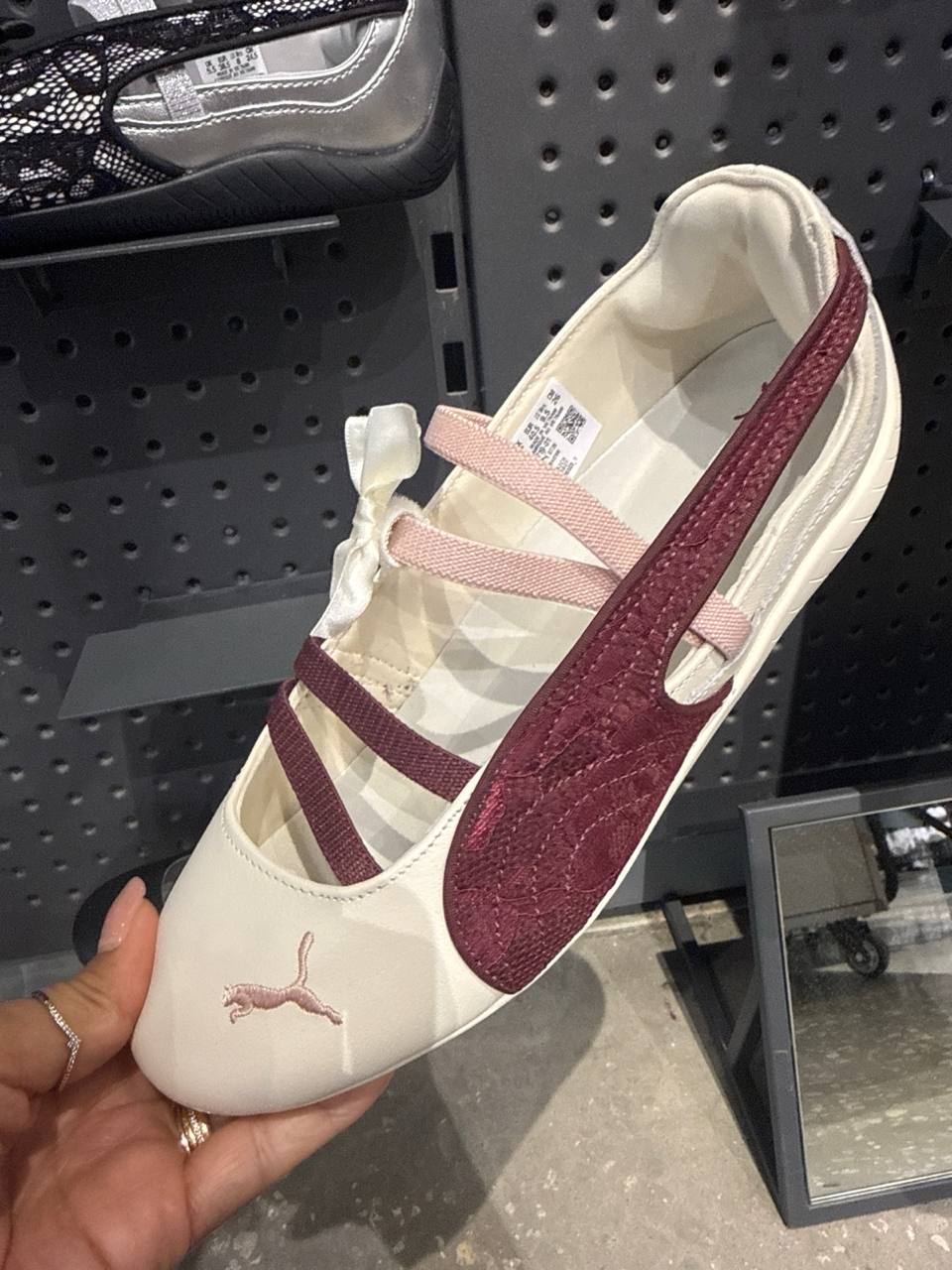 sapatilha   Adidas numero  Americano