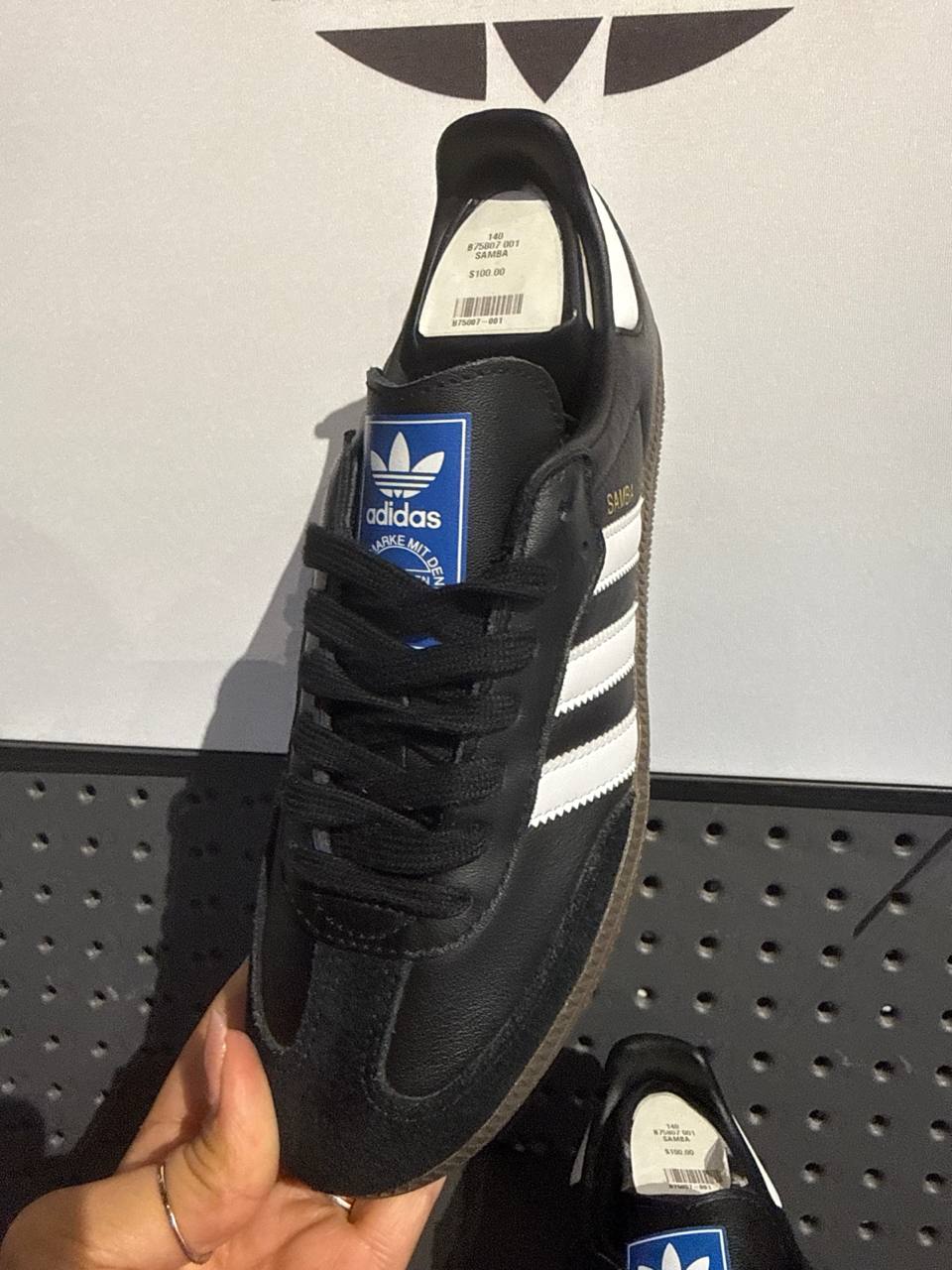 Tenis  número Americano