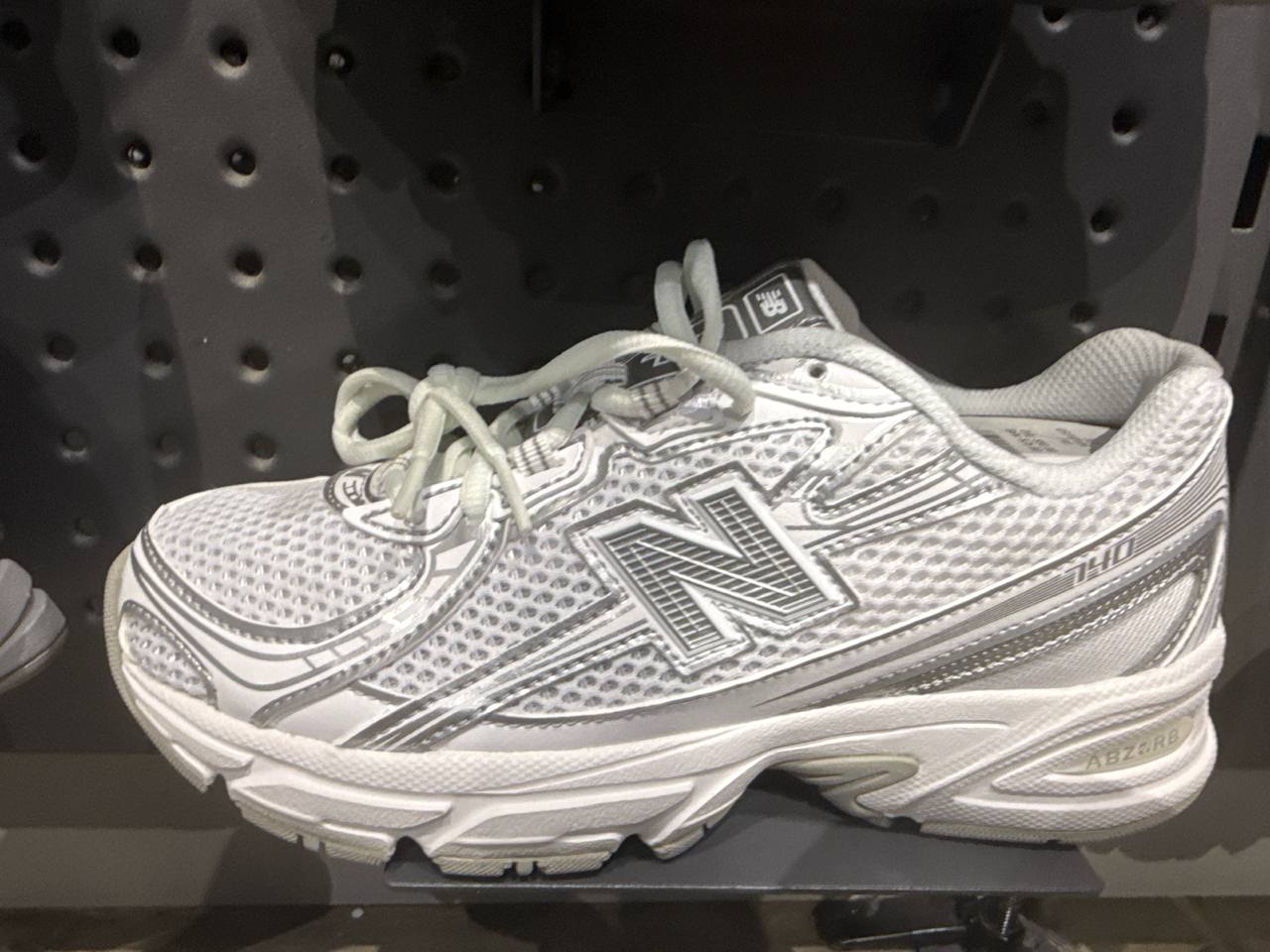 tênis KIDS número Americano  NEW BALANCE