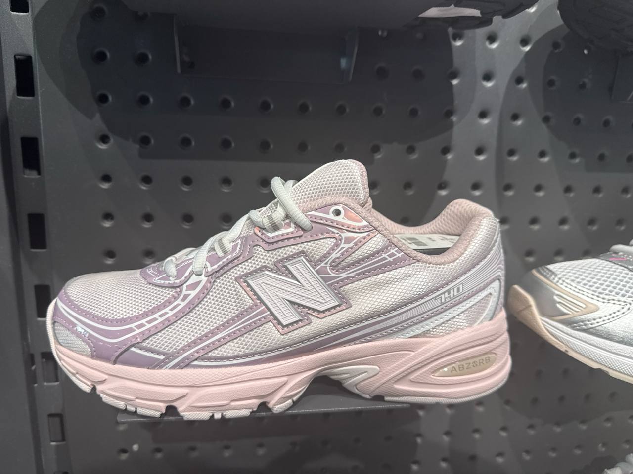 tênis KIDS número Americano  NEW BALANCE