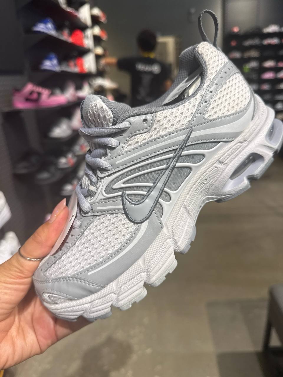 tênis KIDS número Americano  NIKE
