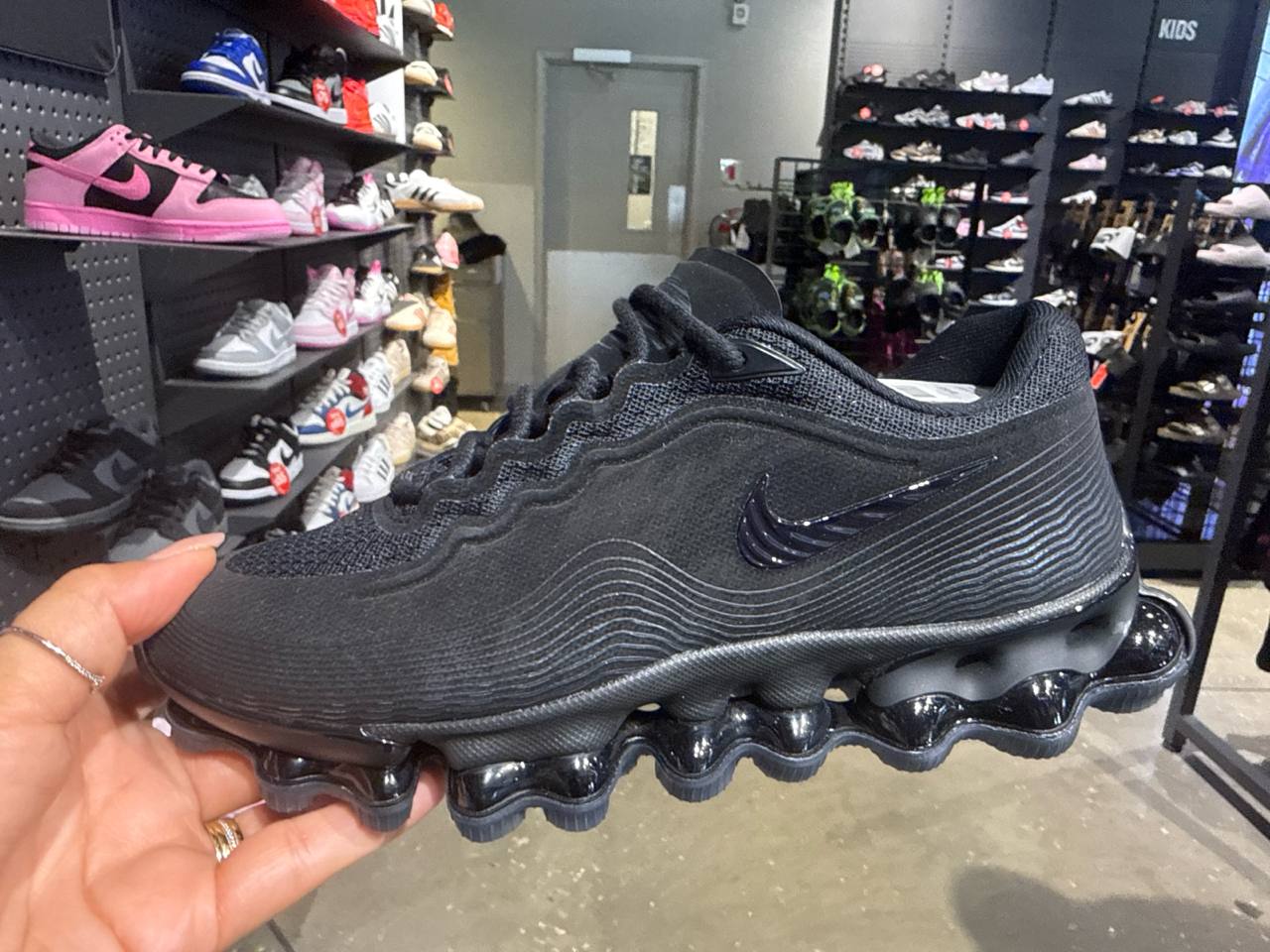 tênis KIDS número Americano  NIKE