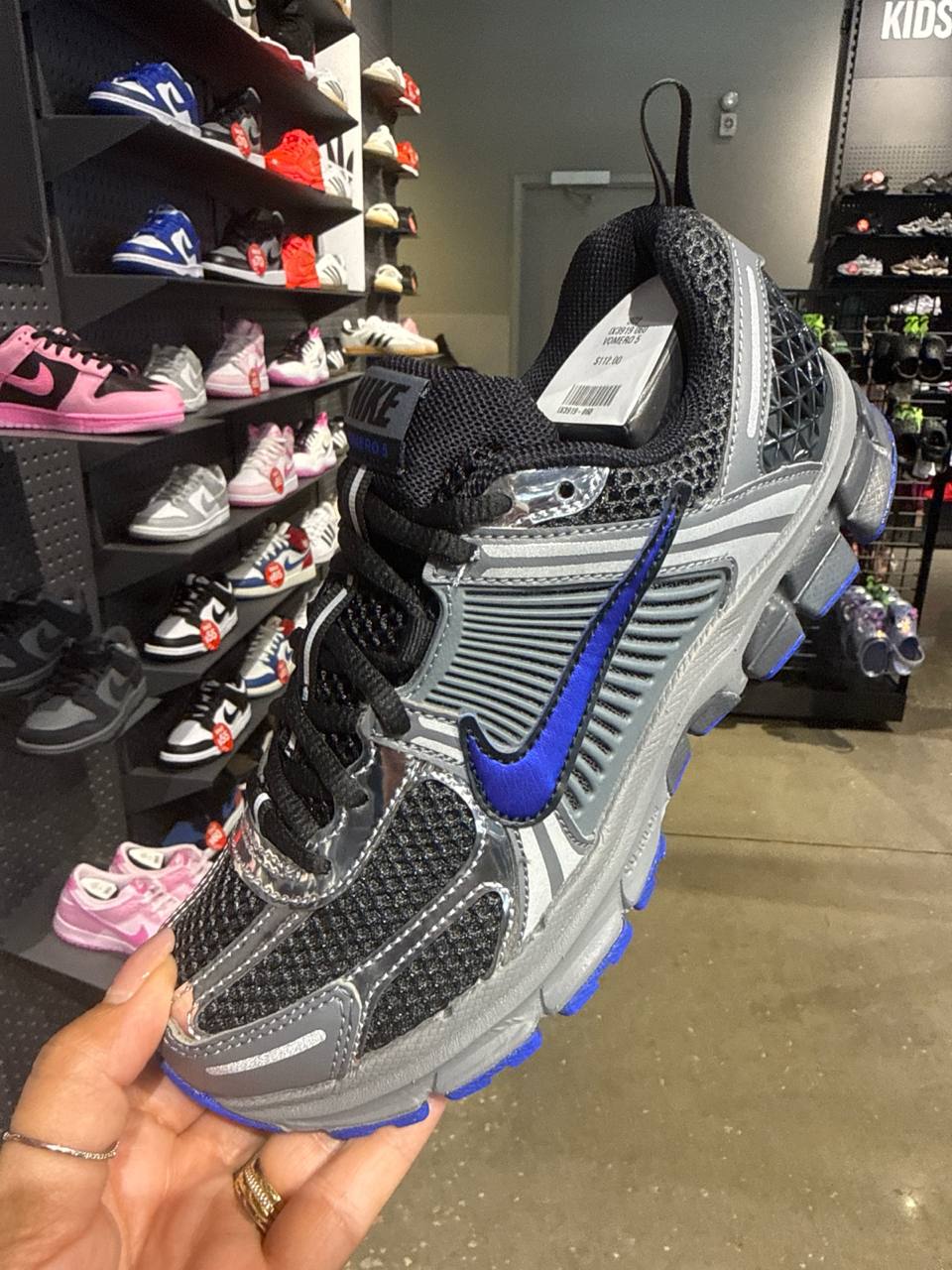 tênis KIDS número Americano  NIKE