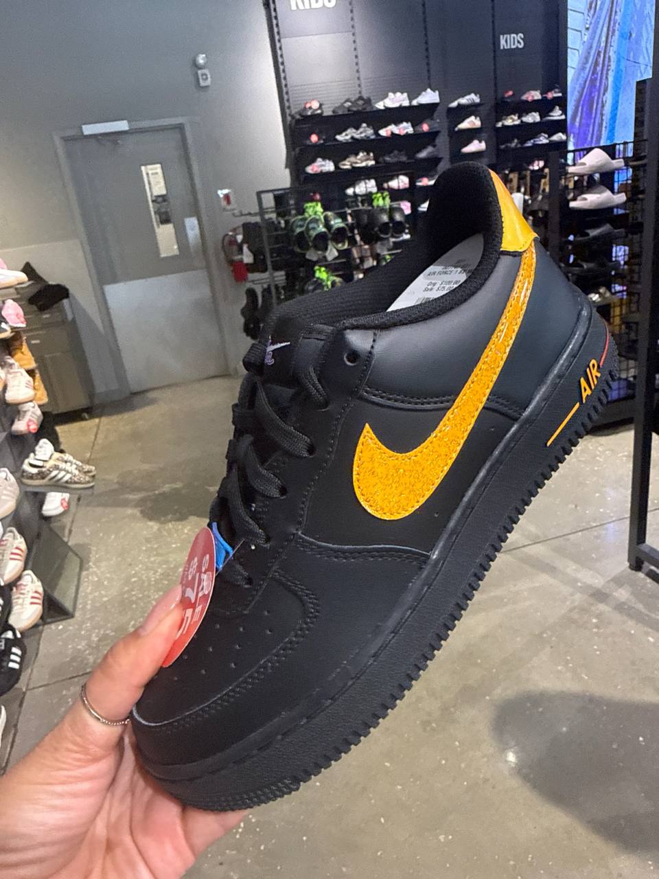 tênis KIDS número Americano  NIKE