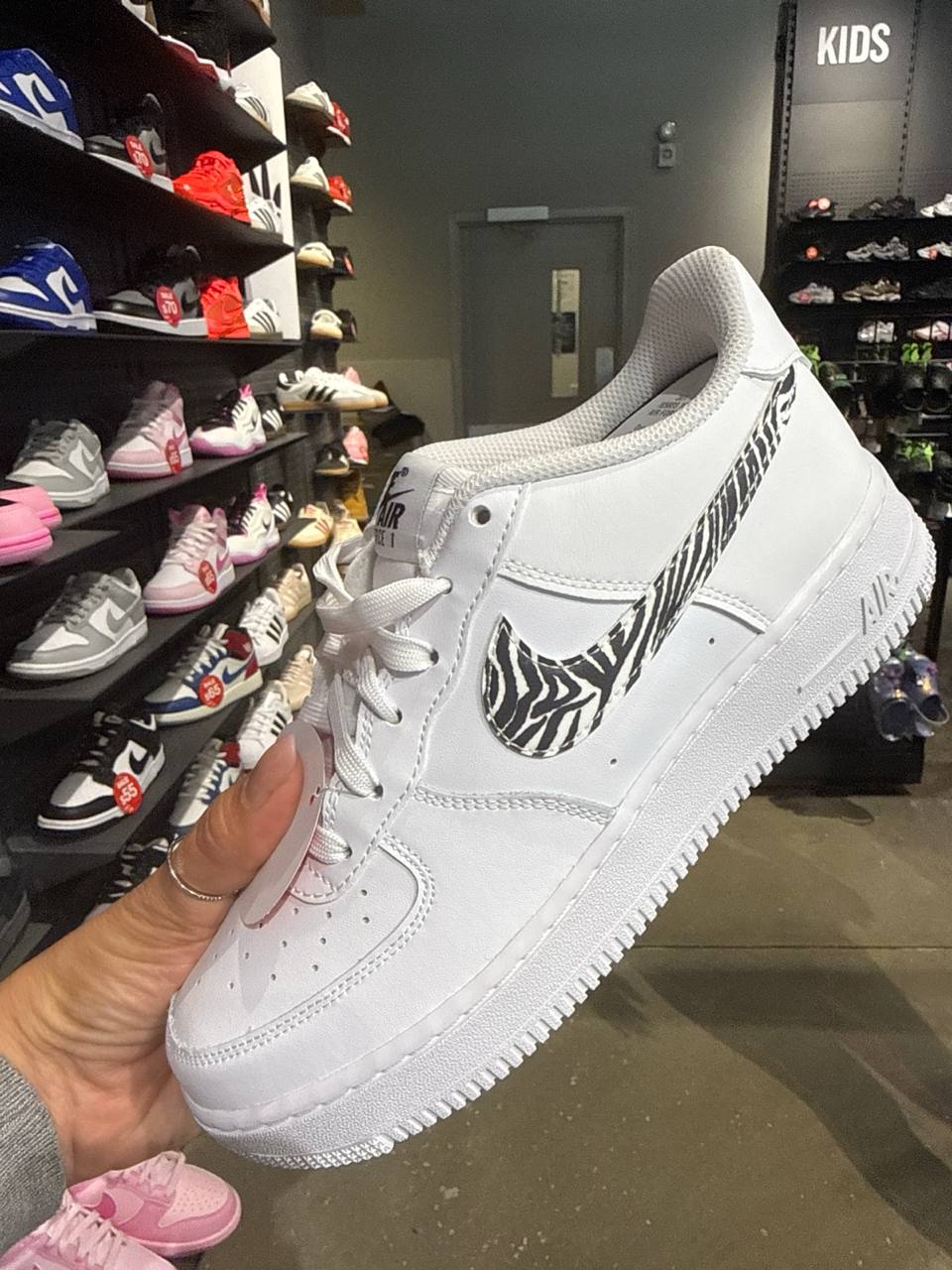 tênis KIDS número Americano  NIKE