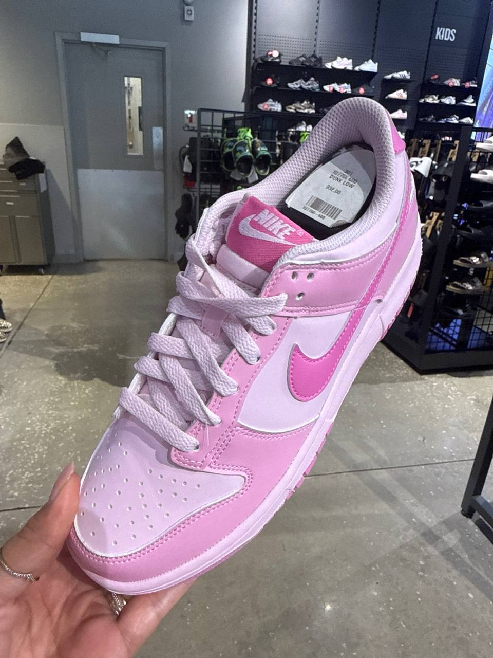 tênis KIDS número Americano  NIKE