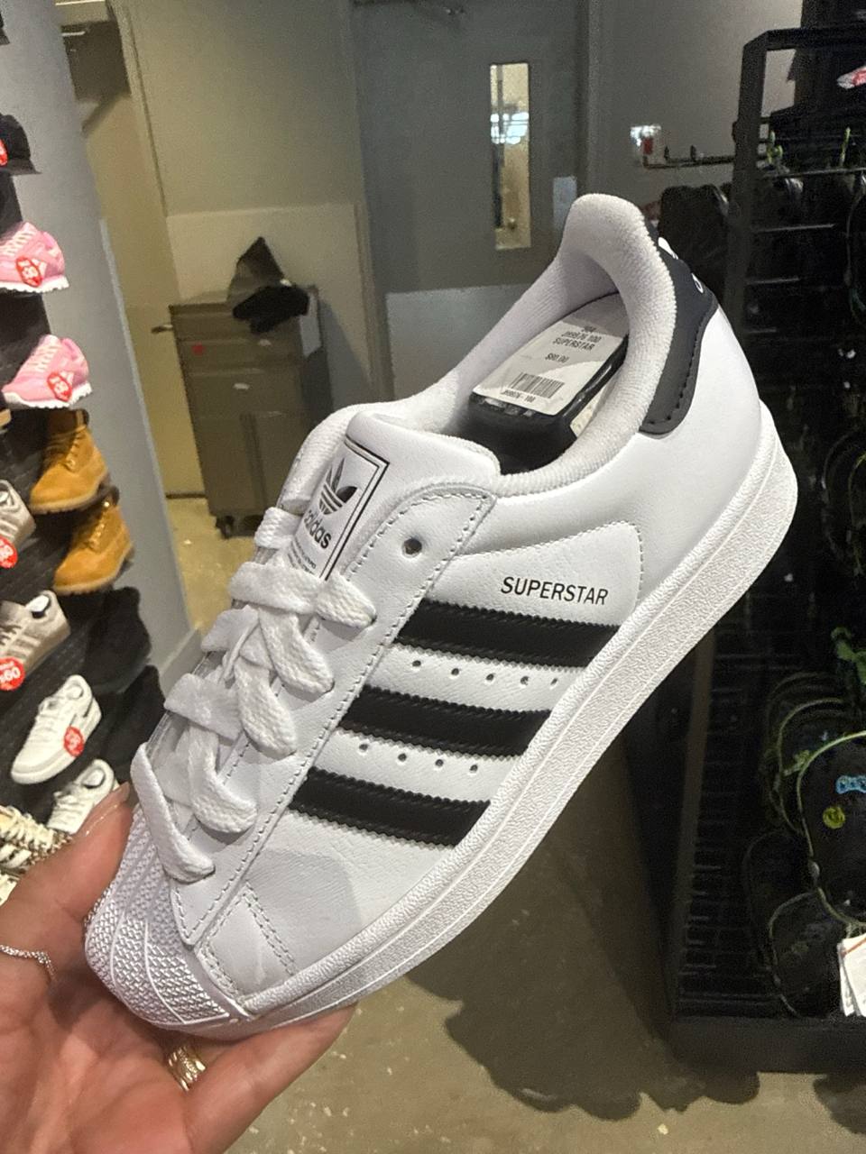 tênis KIDS número Americano  Adidas