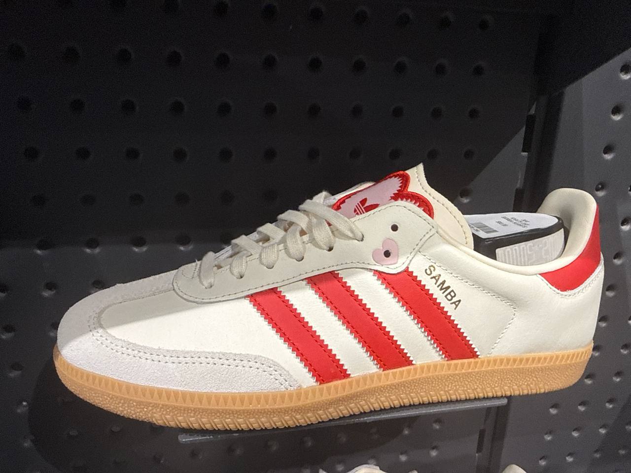 tênis KIDS número Americano  Adidas