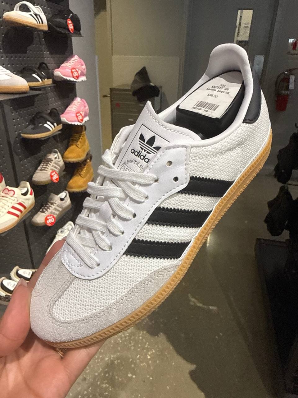 tênis KIDS número Americano  Adidas