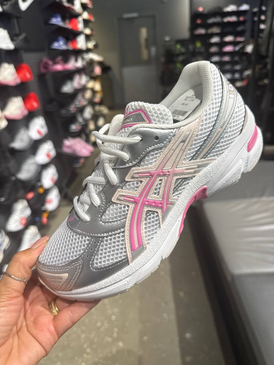 tênis KIDS número Americano  Asics