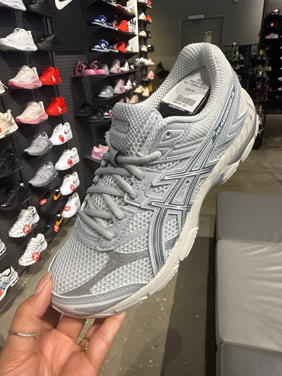 tênis KIDS número Americano  Asics