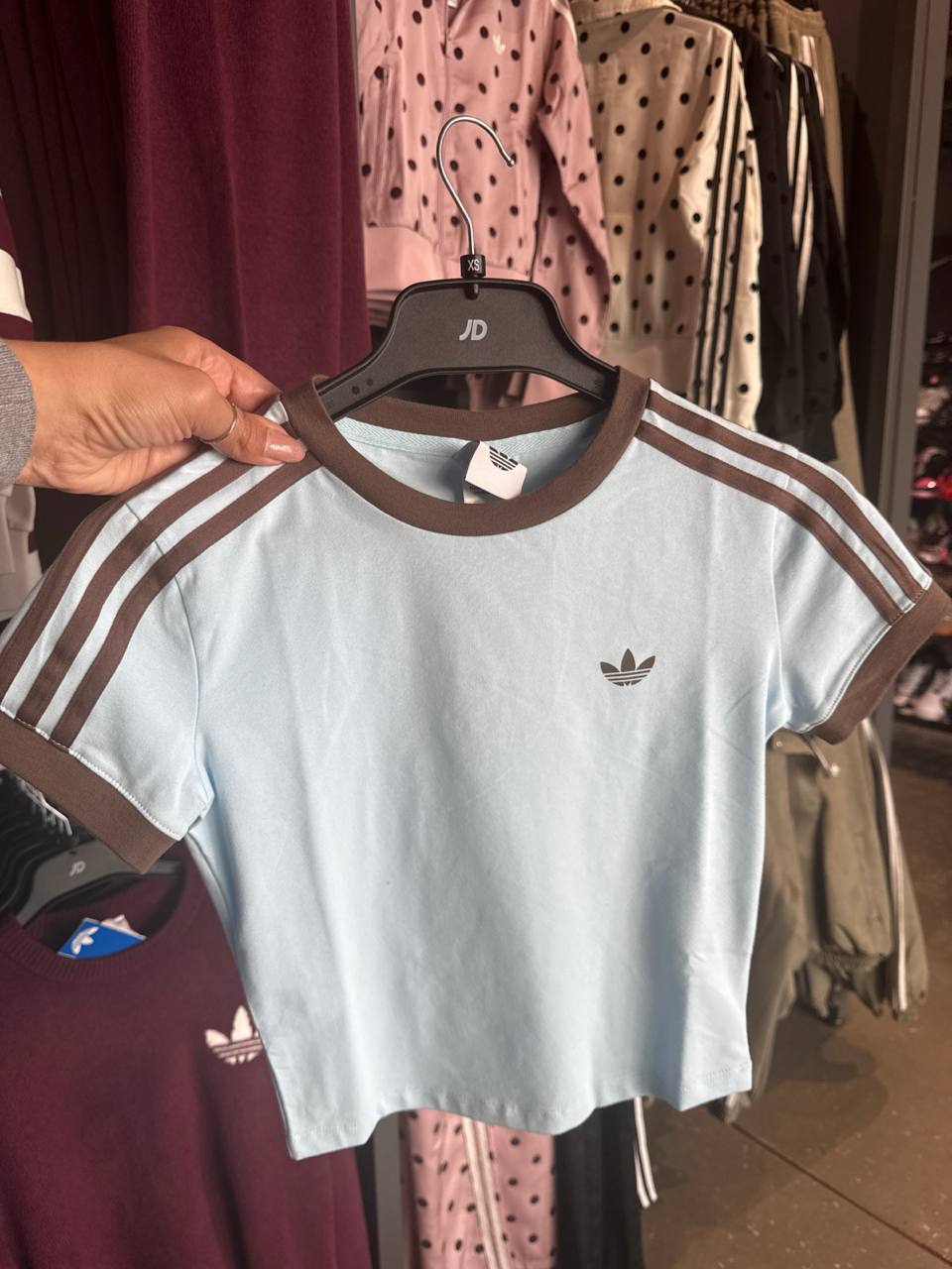 crooped Adidas vestuário