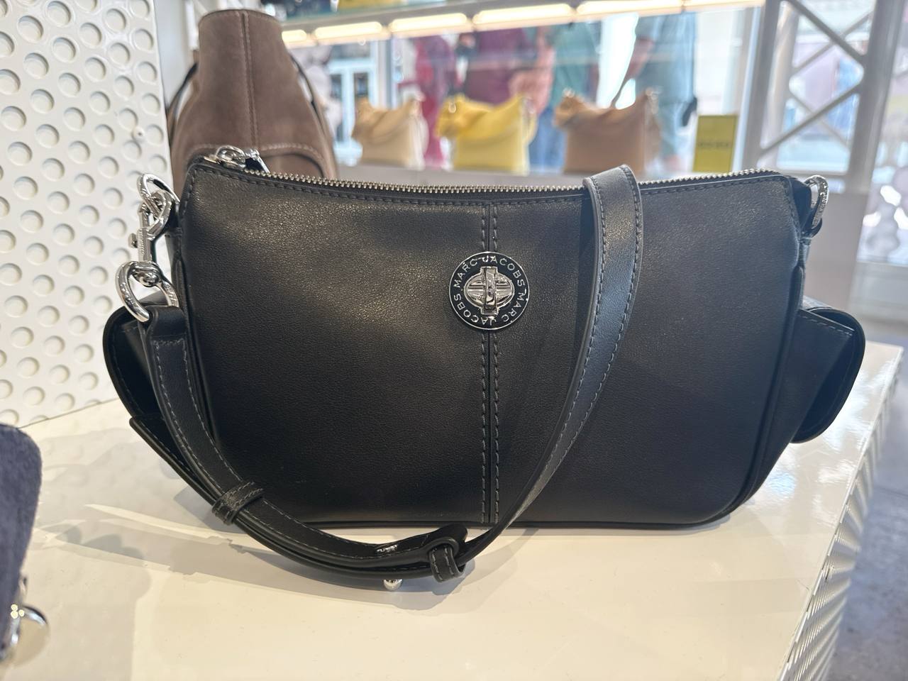Bolsa M com alça ajustável