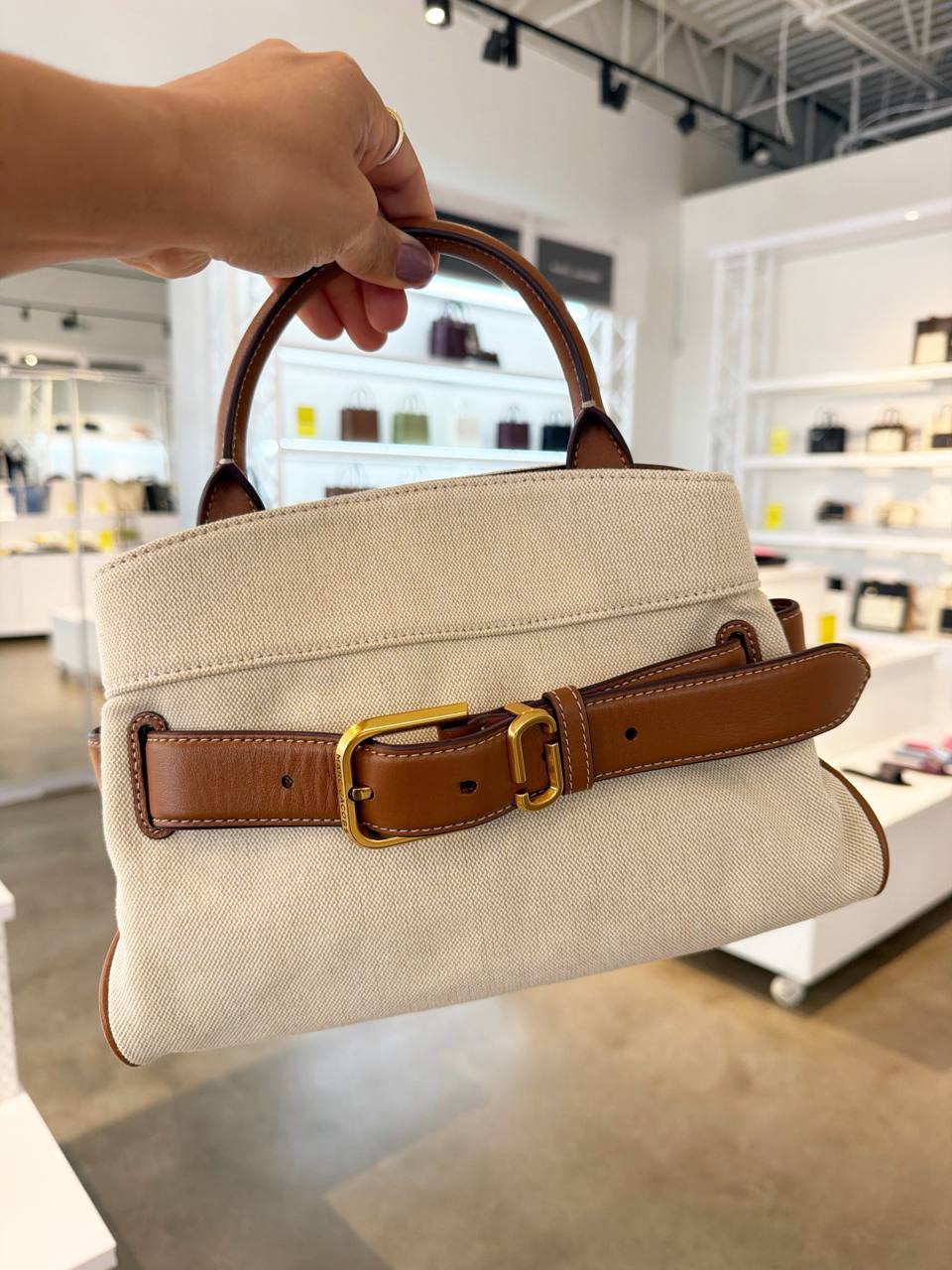 Bolsa pequena crossbody
