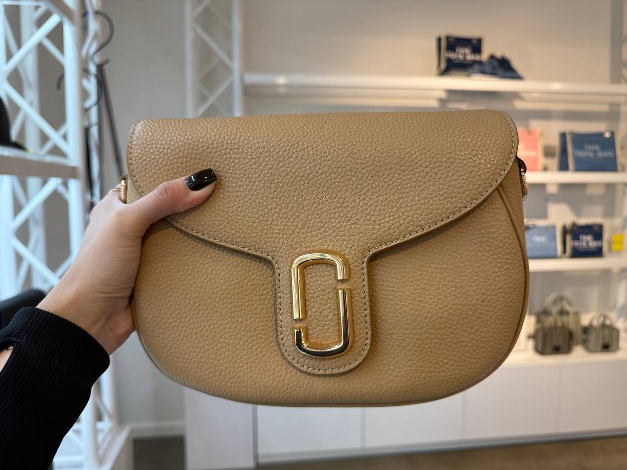 Bolsa média crossbody