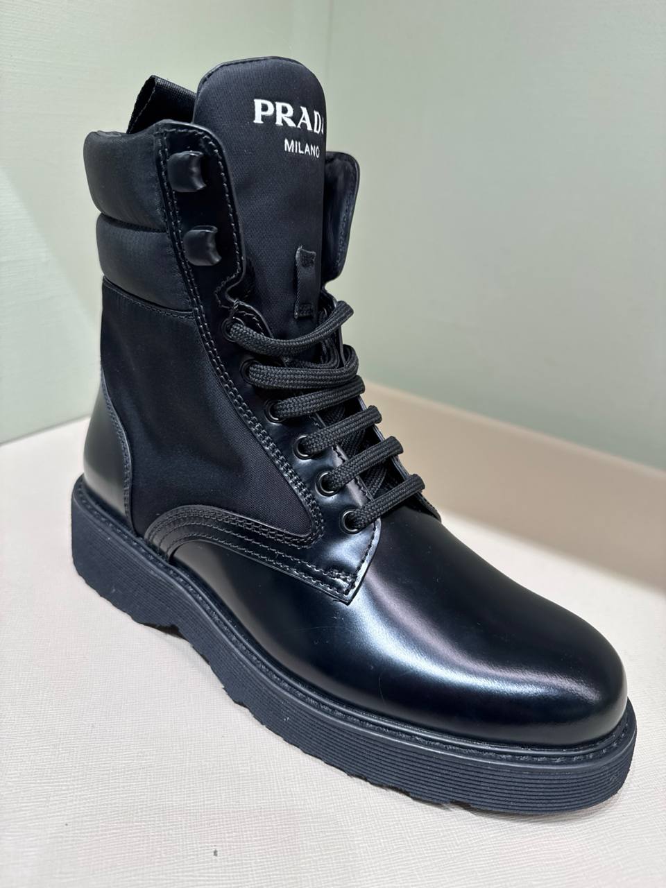 material couro e nylon