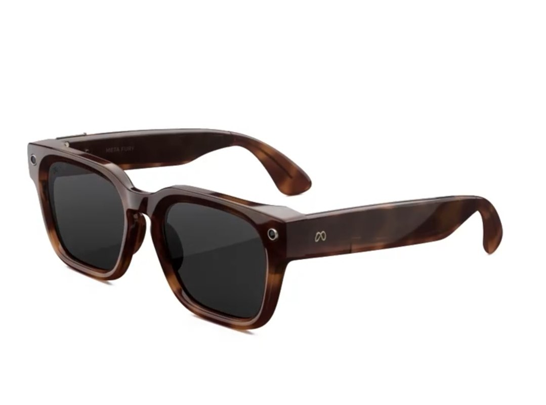 Fury - Frame color (Mahogany), Lens color (Clear to Grey Transitions)