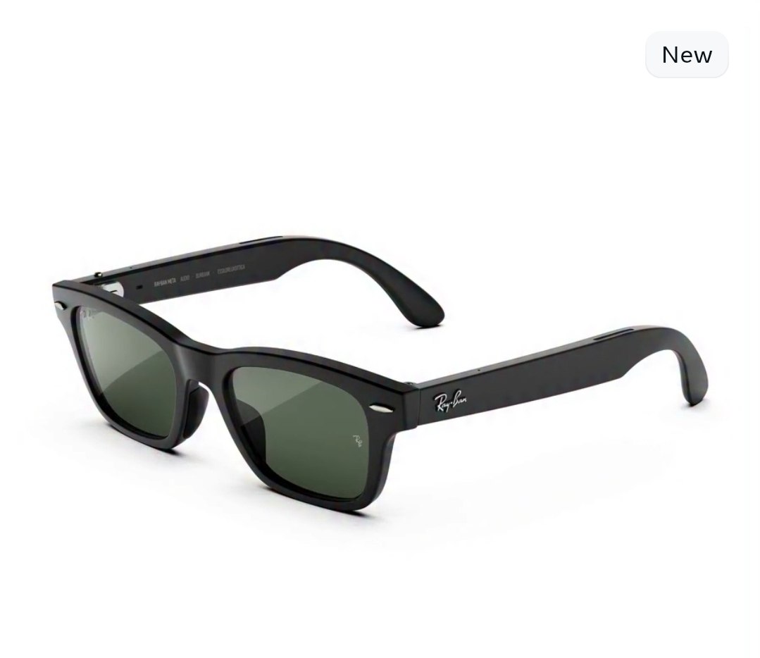 Burbank (Audio) - Frame color (Matte Black), Lens color (Transitions Graphite Green)