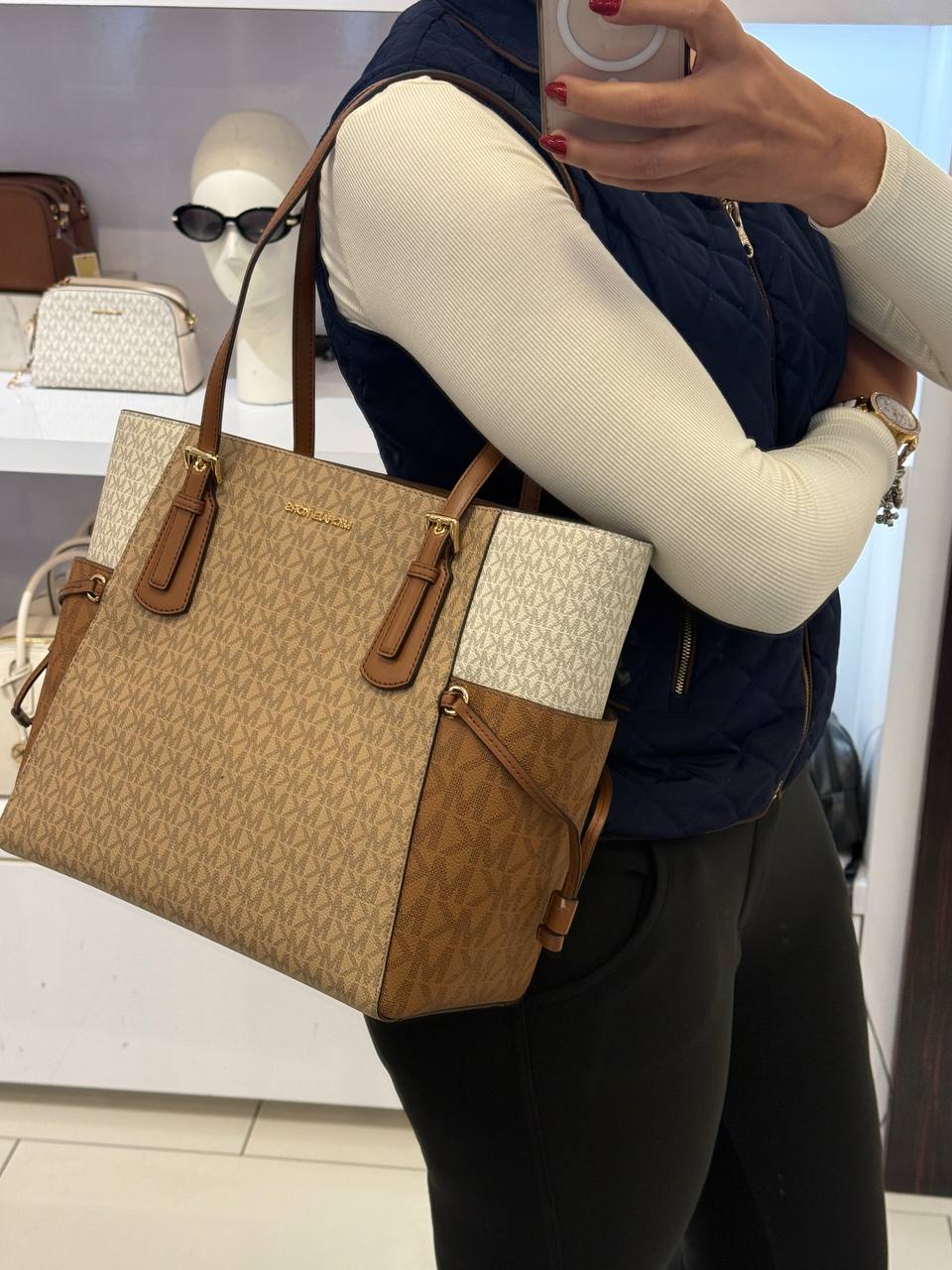 VOYAGER Bolsa Grande