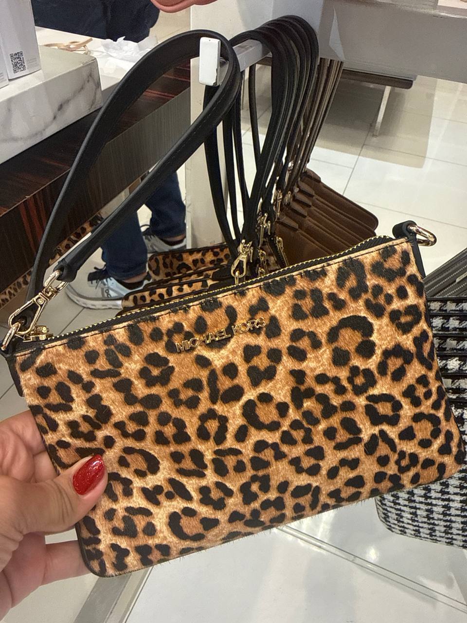 Jet Set Travel Pequena